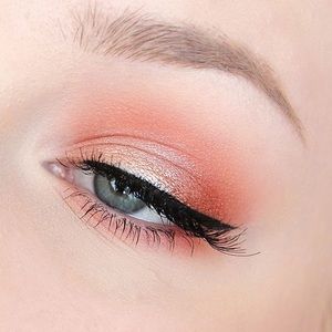 Mary Kay Eyeshadow Palette